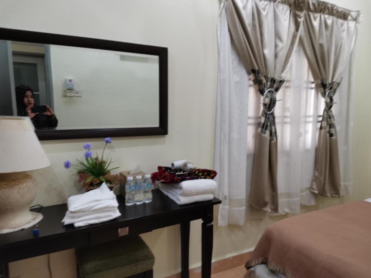 Ainis Guest House In Vista Amani Condominium Kuala Lumpur Exterior photo