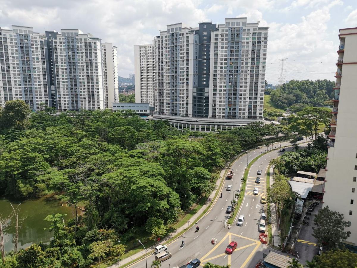 Ainis Guest House In Vista Amani Condominium Kuala Lumpur Exterior photo